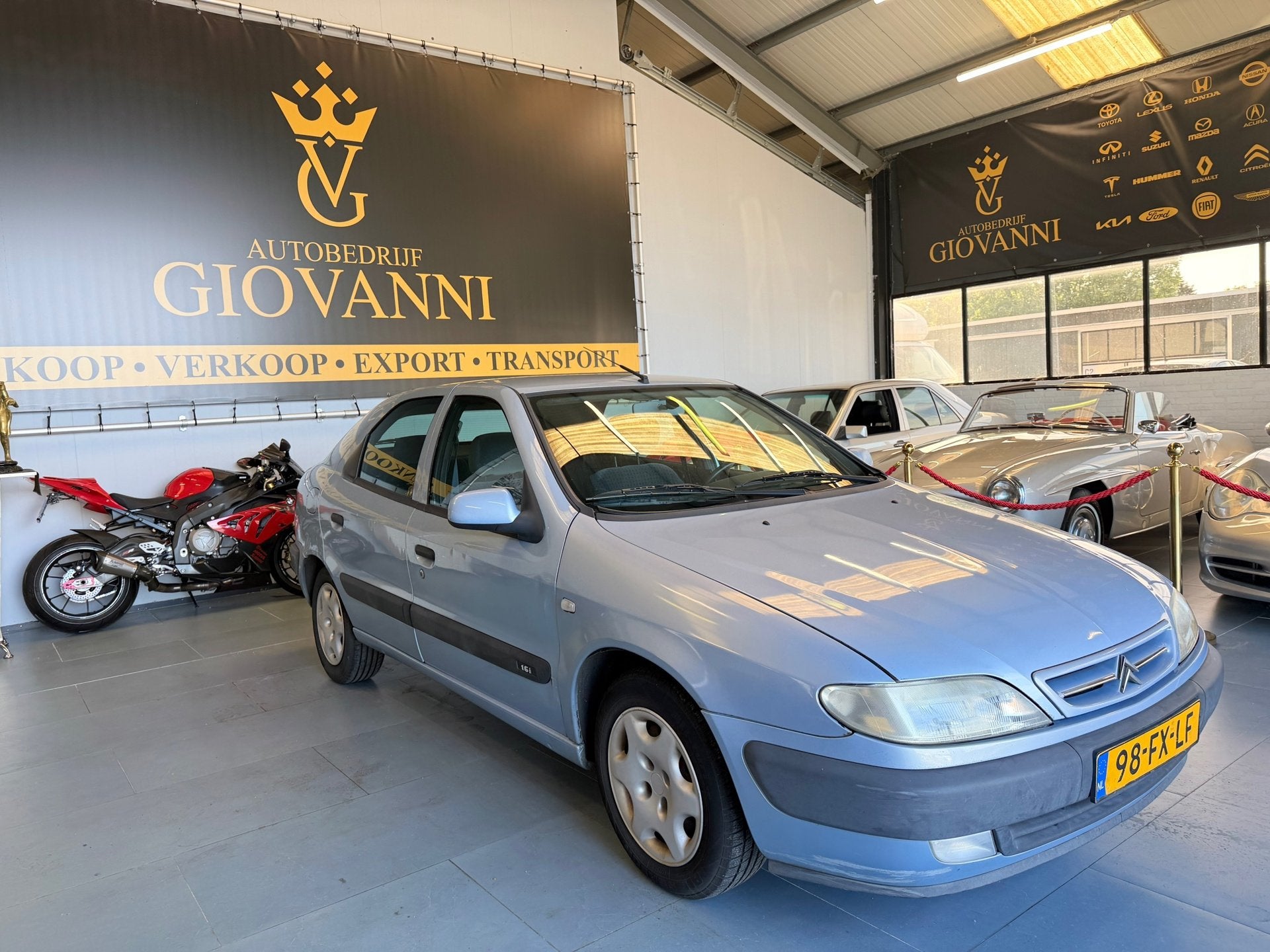 Citroen Xsara 1.6i Plaisir inruil mogelijk, 4 cilinders, Blauw, 49 €/maand, Bedrijf
