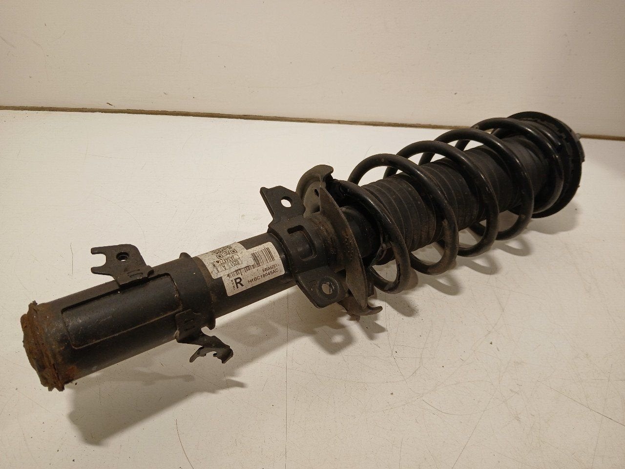 Veerpoot rechts voor Ford Fiesta, Onderdelen@venauto.nl, Van der Ven Autorecycling B.V., Gebruikt, Ettenseweg 76, 4706 PB Roosendaal, The Netherlands