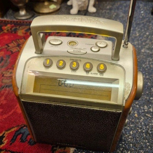 Sangean PR-D2 AM/FM Synthesized Receiver Radio, Ophalen of Verzenden, Gebruikt, Radio