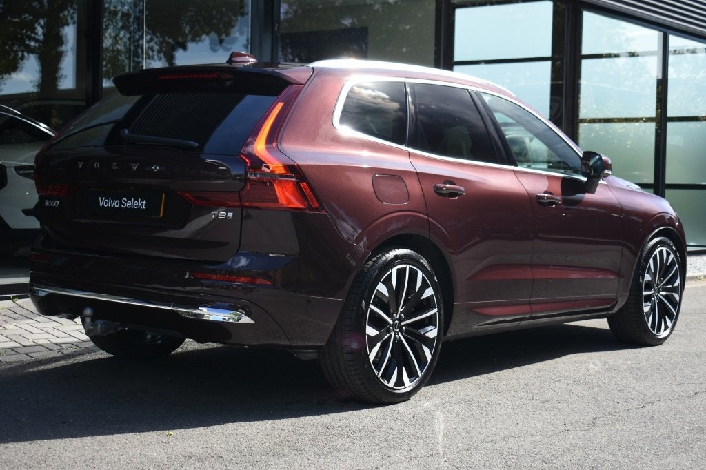 Volvo XC60 T8 406pk AWD Ultra Bright Executive Edition | Tre, Automaat, Gebruikt, 4 cilinders, 24 maanden