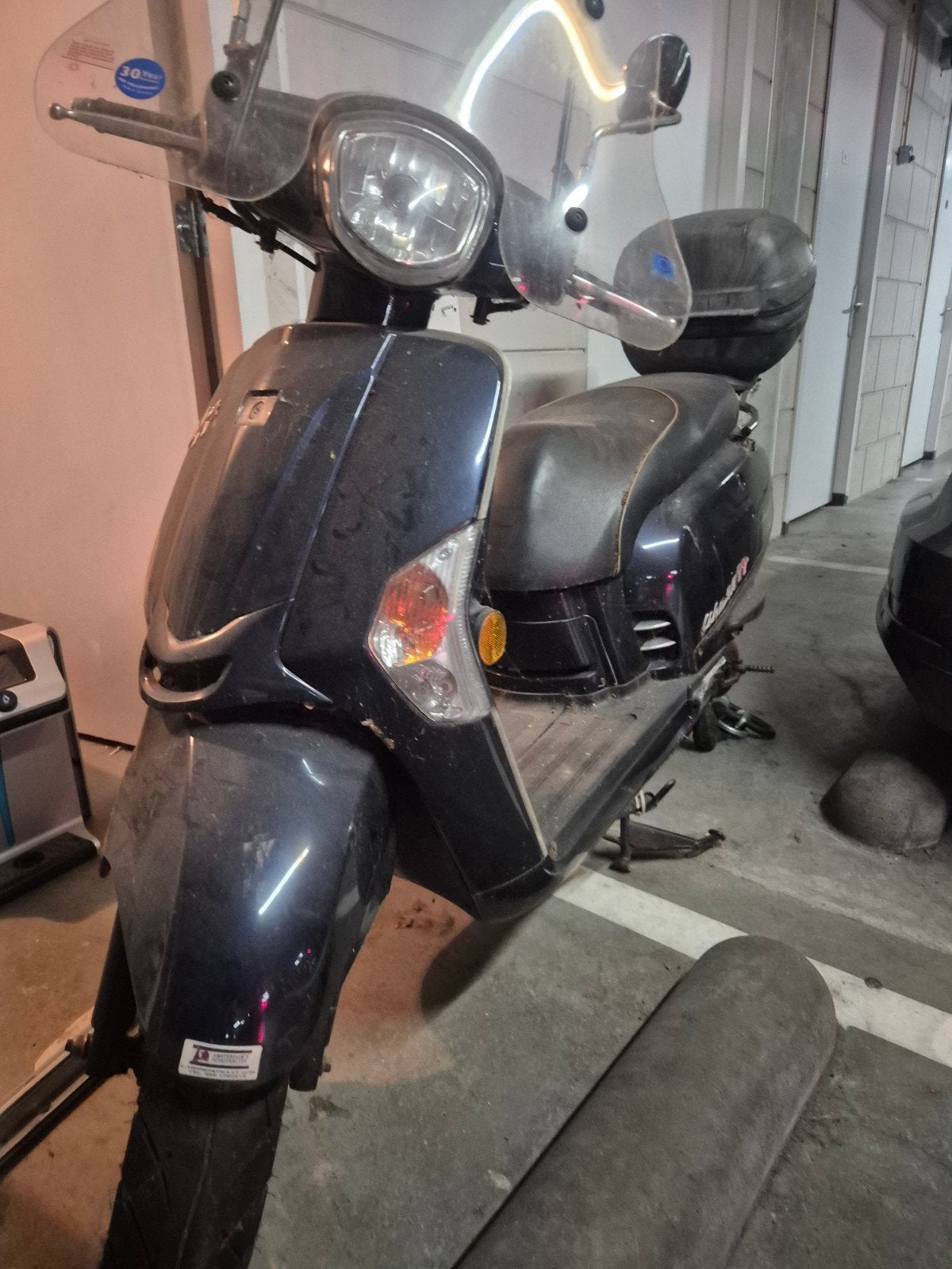 Klus scooter Kymco Like TT - Ideaal voor de handige Harry, Gebruikt, Kymco, Maximaal 45 km/u, Ophalen of Verzenden
