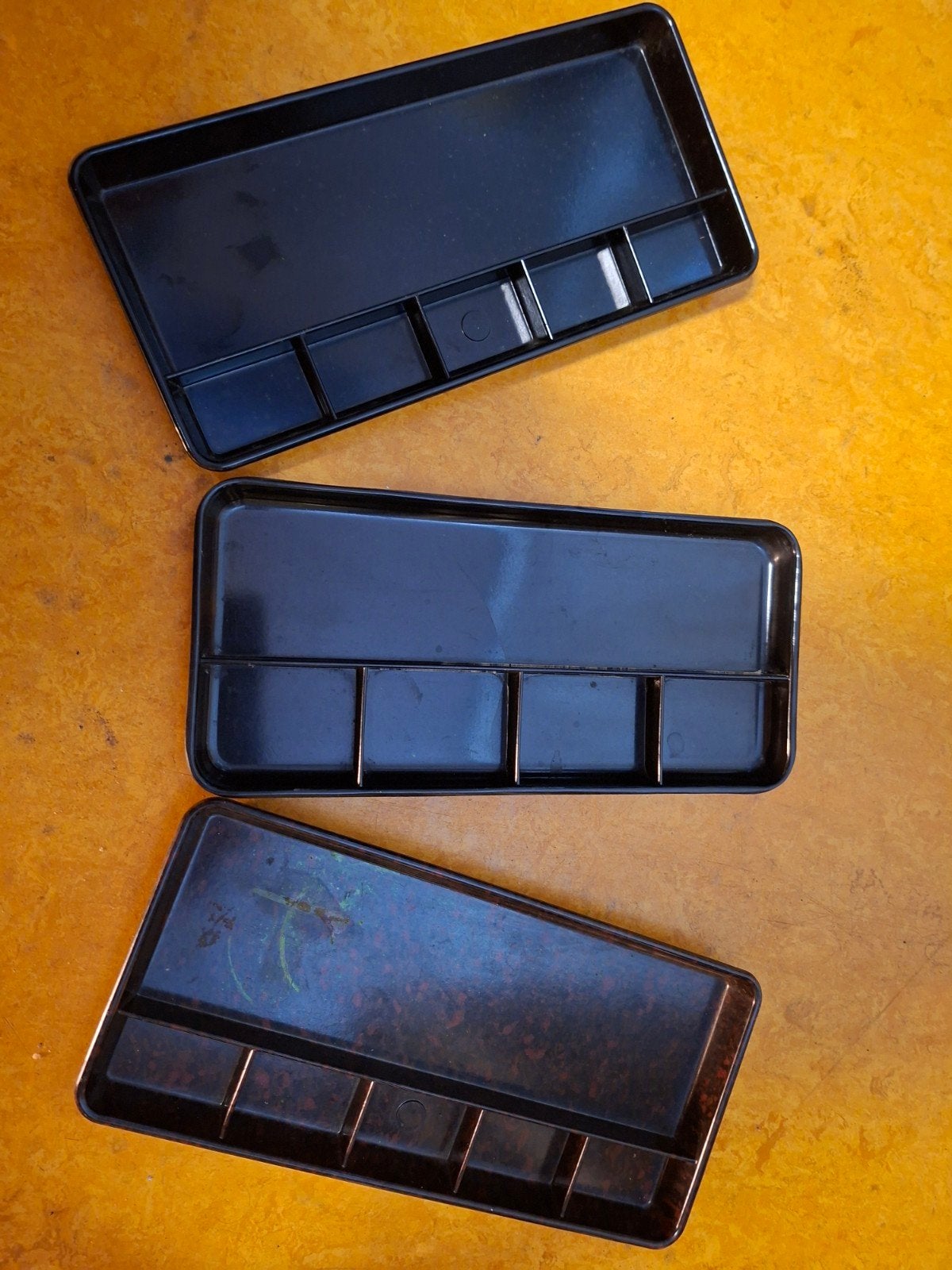 3 Vintage Bakeliet Pennenbak / Bureau Organizers (Coronet), Antiek en Kunst, Antiek | Kantoor en Zakelijk, Ophalen of Verzenden
