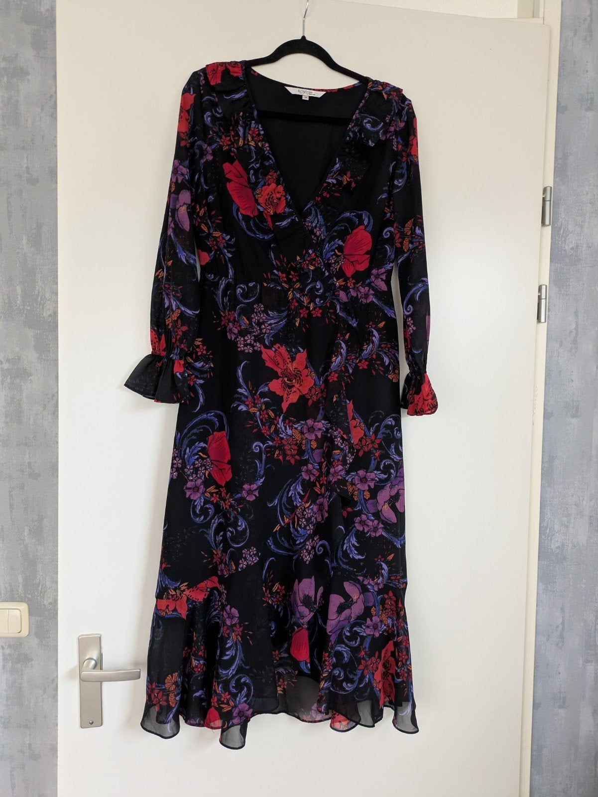 Miljuschka maxi jurk met print maat 38, Maat 38/40 (M), Zwart, Zo goed als nieuw, Onder de knie