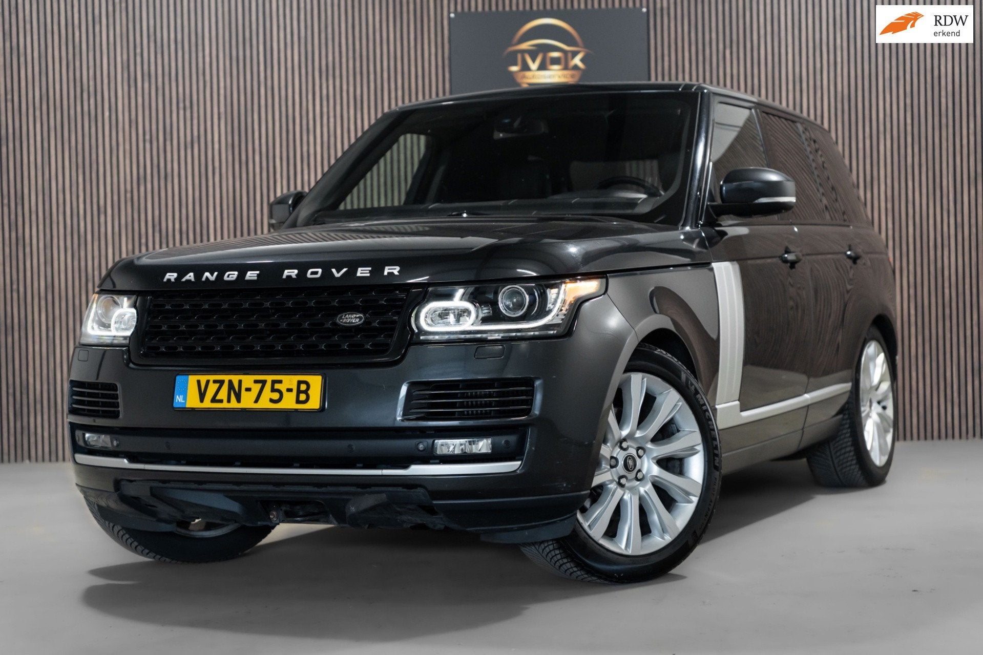 Land Rover RANGE ROVER Grijs Kenteken Full Option 360 Camera, Euro 5, Zwart, 2993 cc, 259 pk