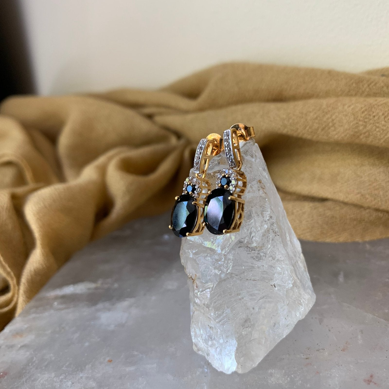 Spinel topaas beschermt welvaart daadkracht uniek SALE, Sieraden, Tassen en Uiterlijk, Zwart, Magnolia11, Nieuw, Ophalen of Verzenden