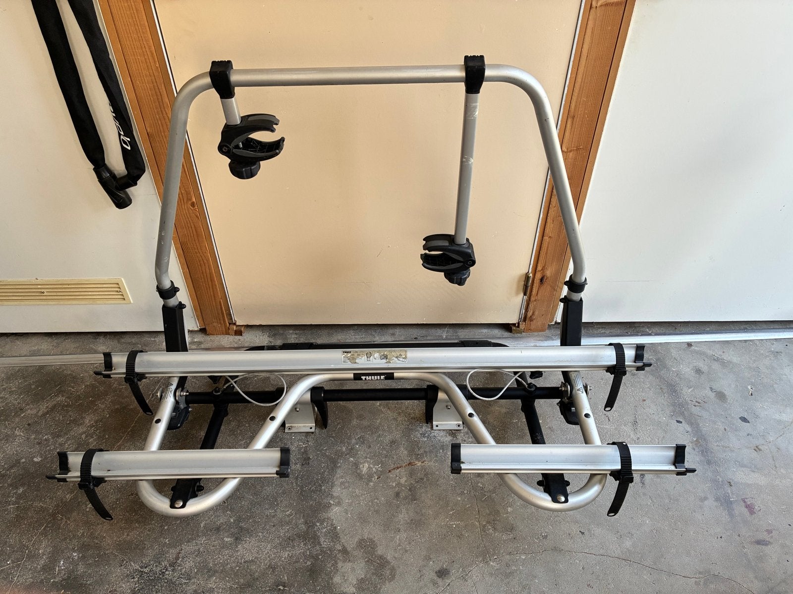 Thule Superb XT Black fietsendrager voor 2 fietsen, Ophalen, Gebruikt, 2 fietsen, Trekhaakdrager