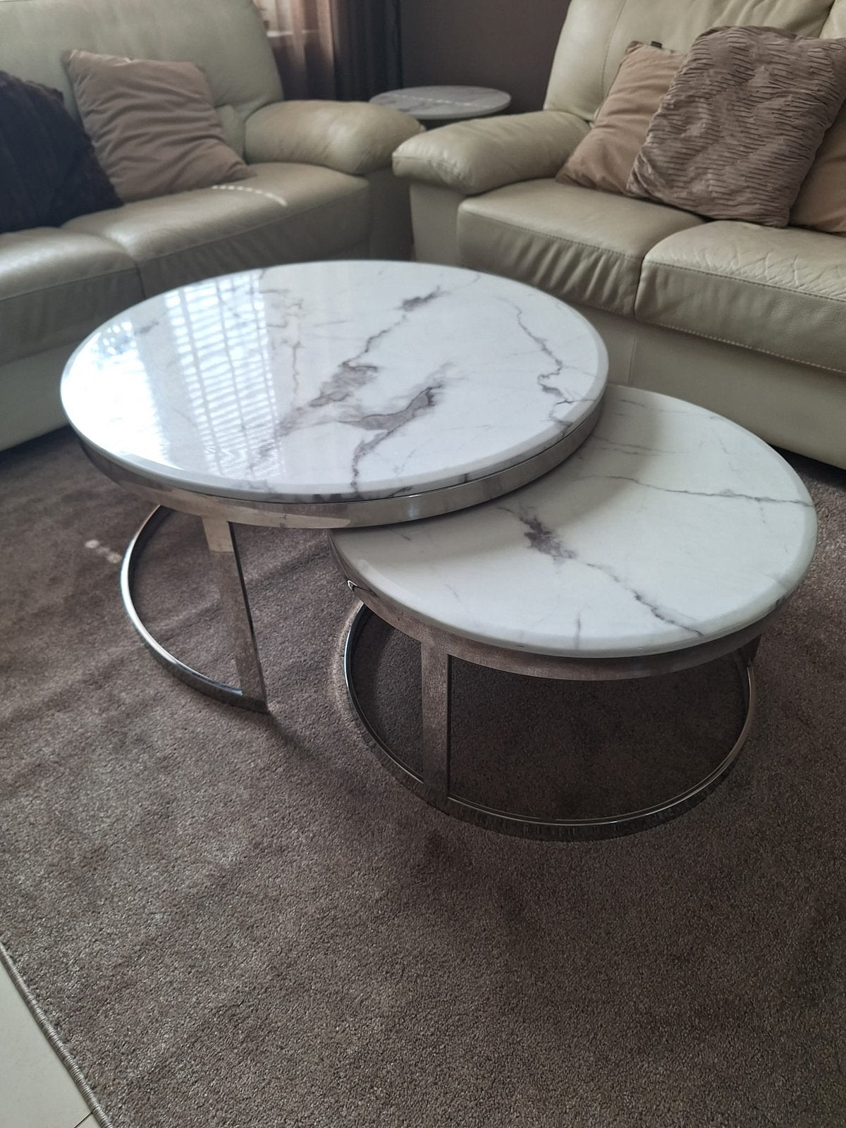 Marmerlook salontafel 2-delig, Huis en Inrichting, Tafels | Salontafels, Ophalen, Gebruikt, 50 tot 100 cm, Rond