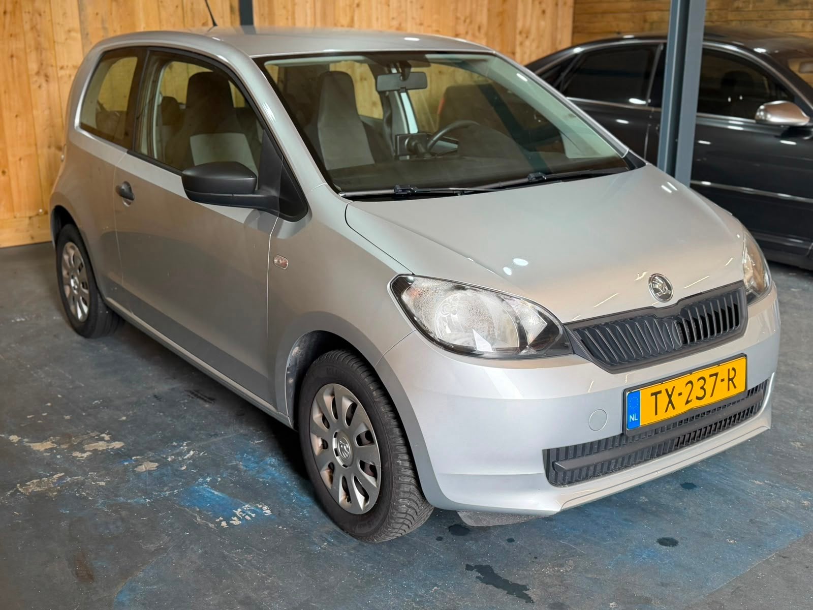 Skoda Citigo 1.0 Greentech Ambition 2013 Airco Navi, Auto's, Voorwielaandrijving, Euro 5, Gebruikt, 60 pk