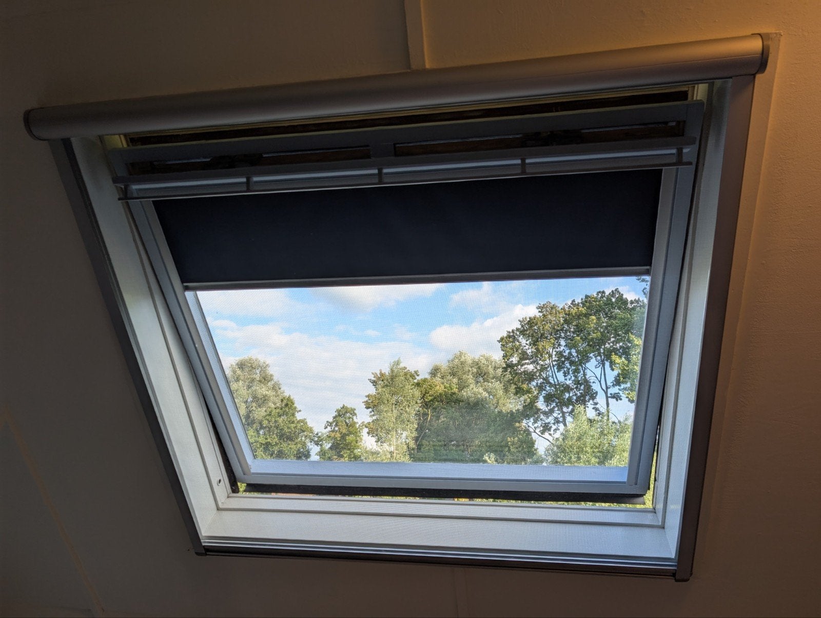 Velux verduisterd rolgordijn U06 - UK06 te koop, Ophalen, Dakraam