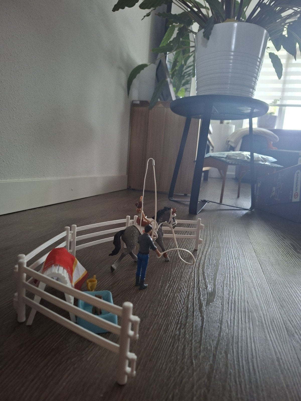 Schleich paardenset met omheining en accessoires, Ophalen of Verzenden, Zo goed als nieuw