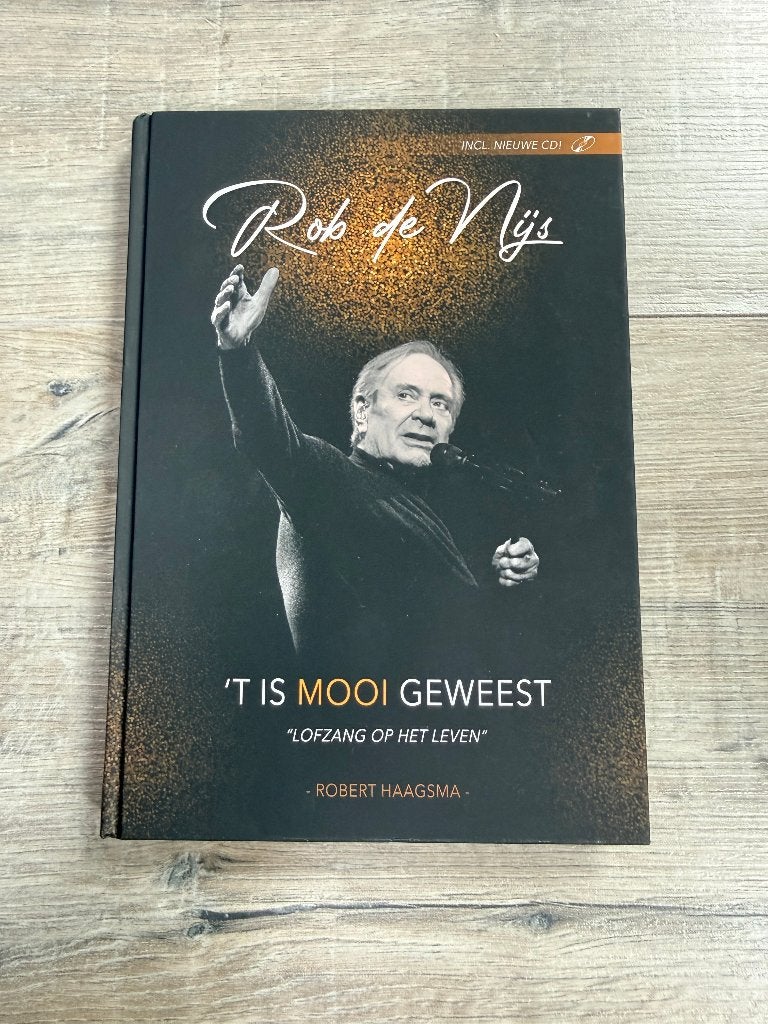 Boek + CD Rob de Nijs - 'T is mooi geweest, Ophalen of Verzenden, Zo goed als nieuw, Levenslied of Smartlap