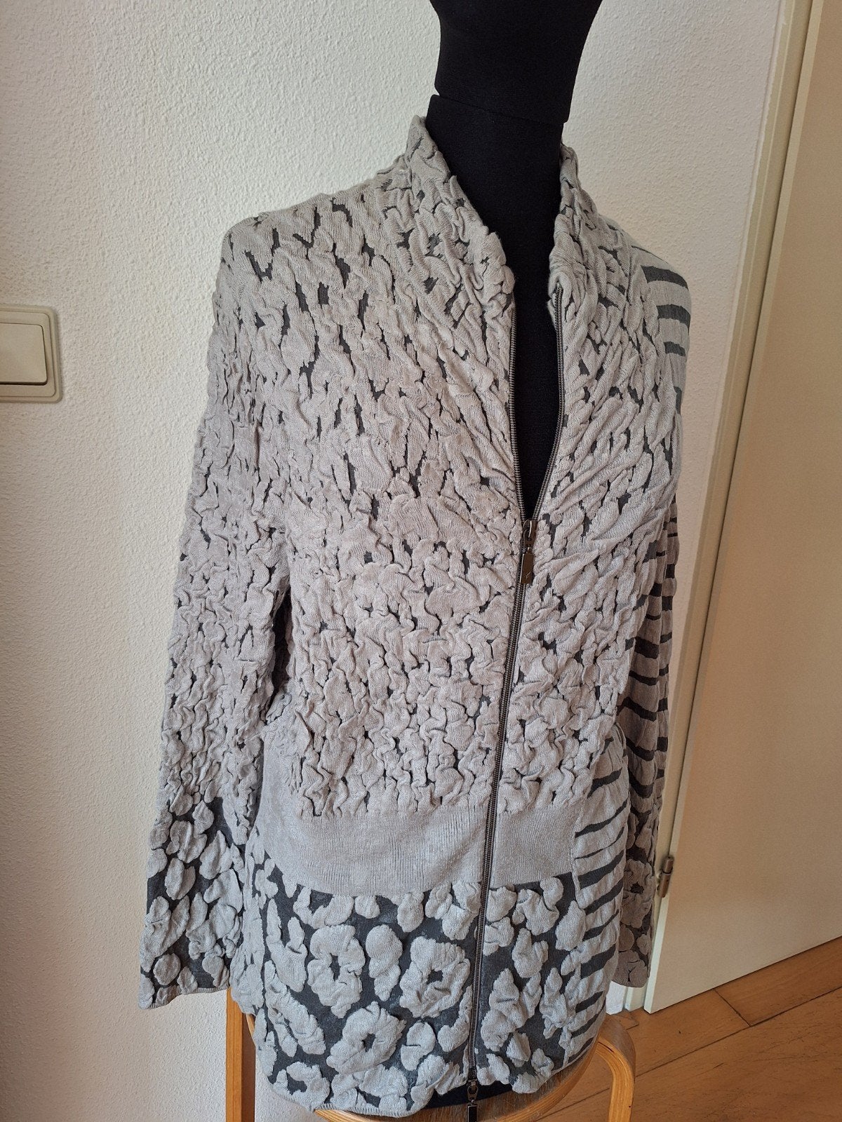 Monari Grijs Vest Maat 42, Monari, Maat 42/44 (L), Ophalen of Verzenden, Grijs