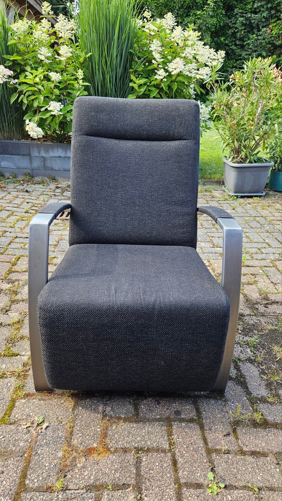 Stoel met hoge rugleuning, Huis en Inrichting, Stoelen, Ophalen, Gebruikt, Zwart, Eén