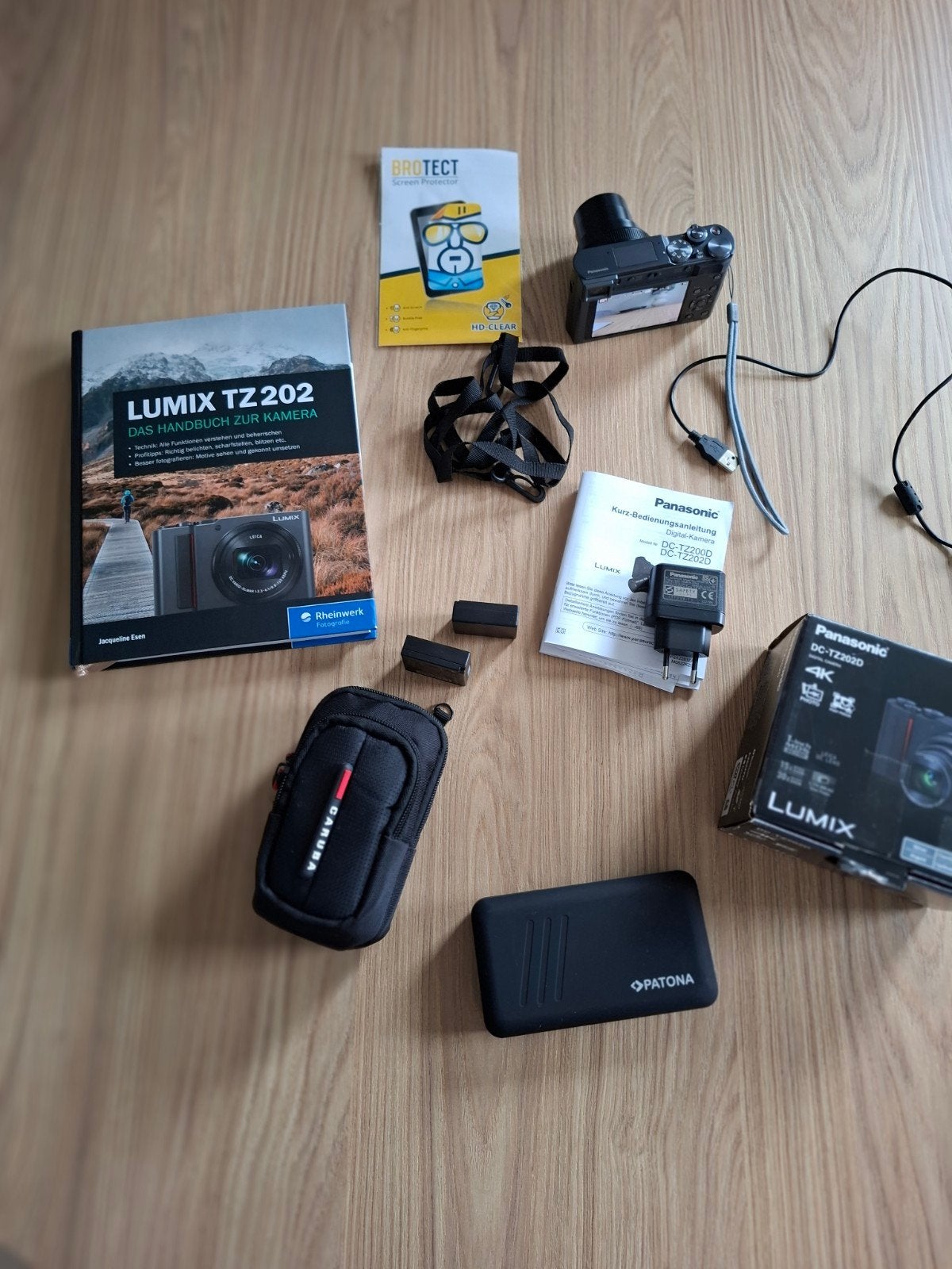 Panasonic DC-TZ202D, Panasonic, 20x of meer, Ophalen of Verzenden, Zo goed als nieuw