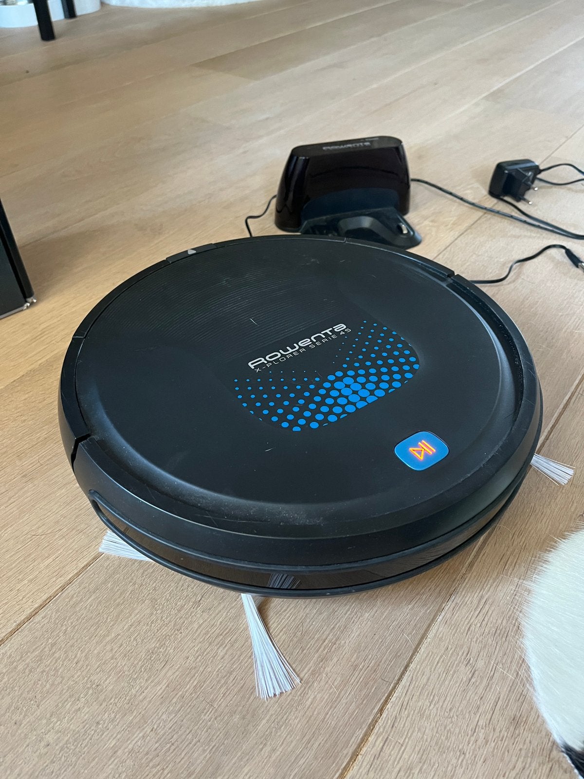 Rowenta xplorer serie 45, Bedienbaar via app, Ophalen of Verzenden, Zo goed als nieuw, Reservoir