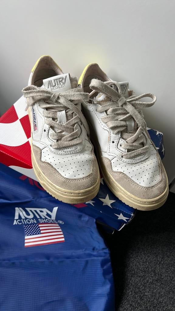 Autry Action Shoes Sneakers - Maat 37 - Met stofzak, Ophalen of Verzenden, Gebruikt, Schoenen