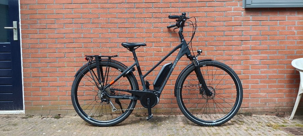 Stella Trekking Bosch MDB Premium - Zo goed als nieuw, Zo goed als nieuw, 51 tot 55 cm, 50 km per accu of meer, Ophalen