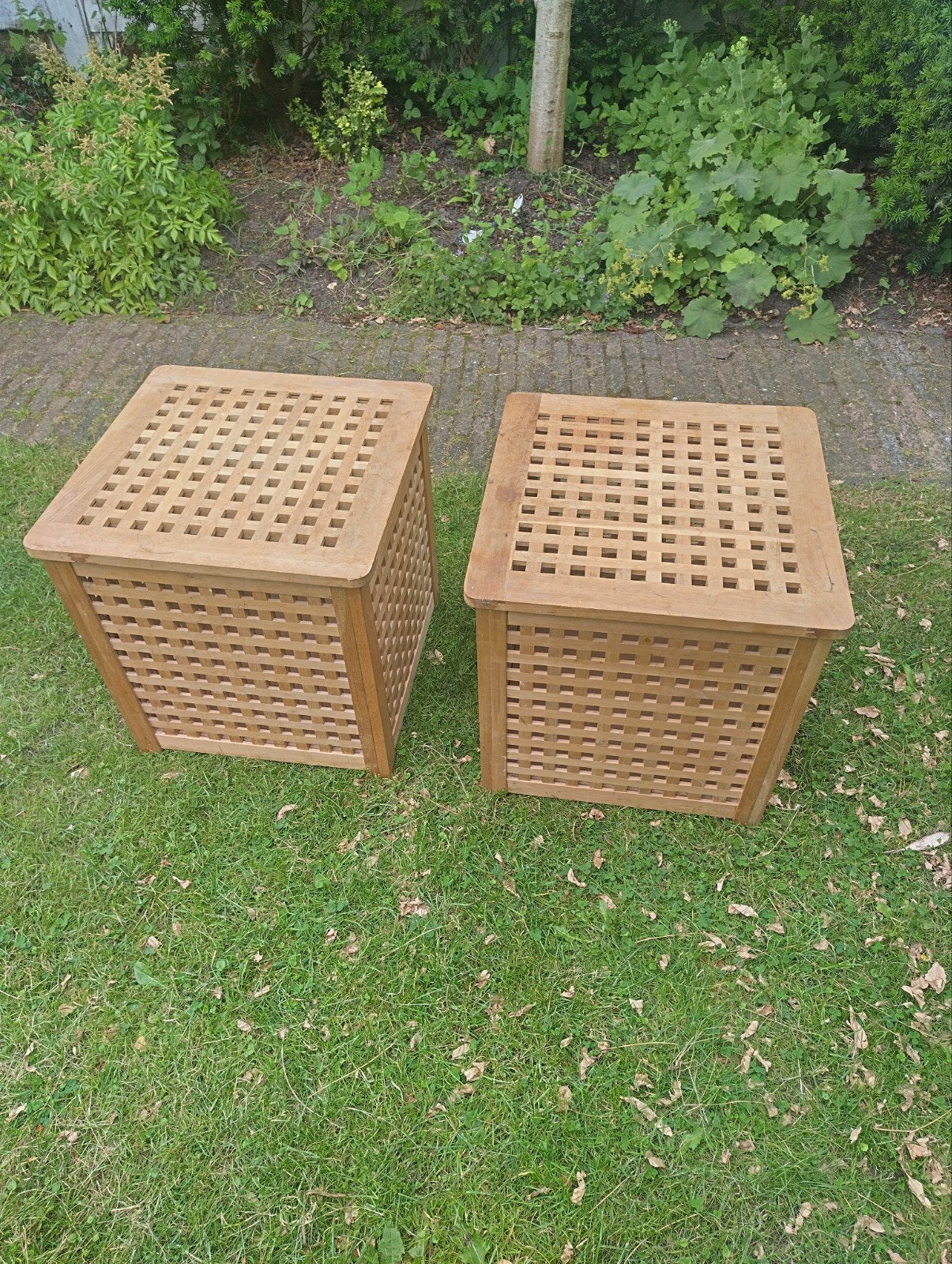 Een Ikea Teakhouten Kubus/ Bijzettafel/ Opberger, Ophalen, Minder dan 50 cm, Gebruikt, Teakhout