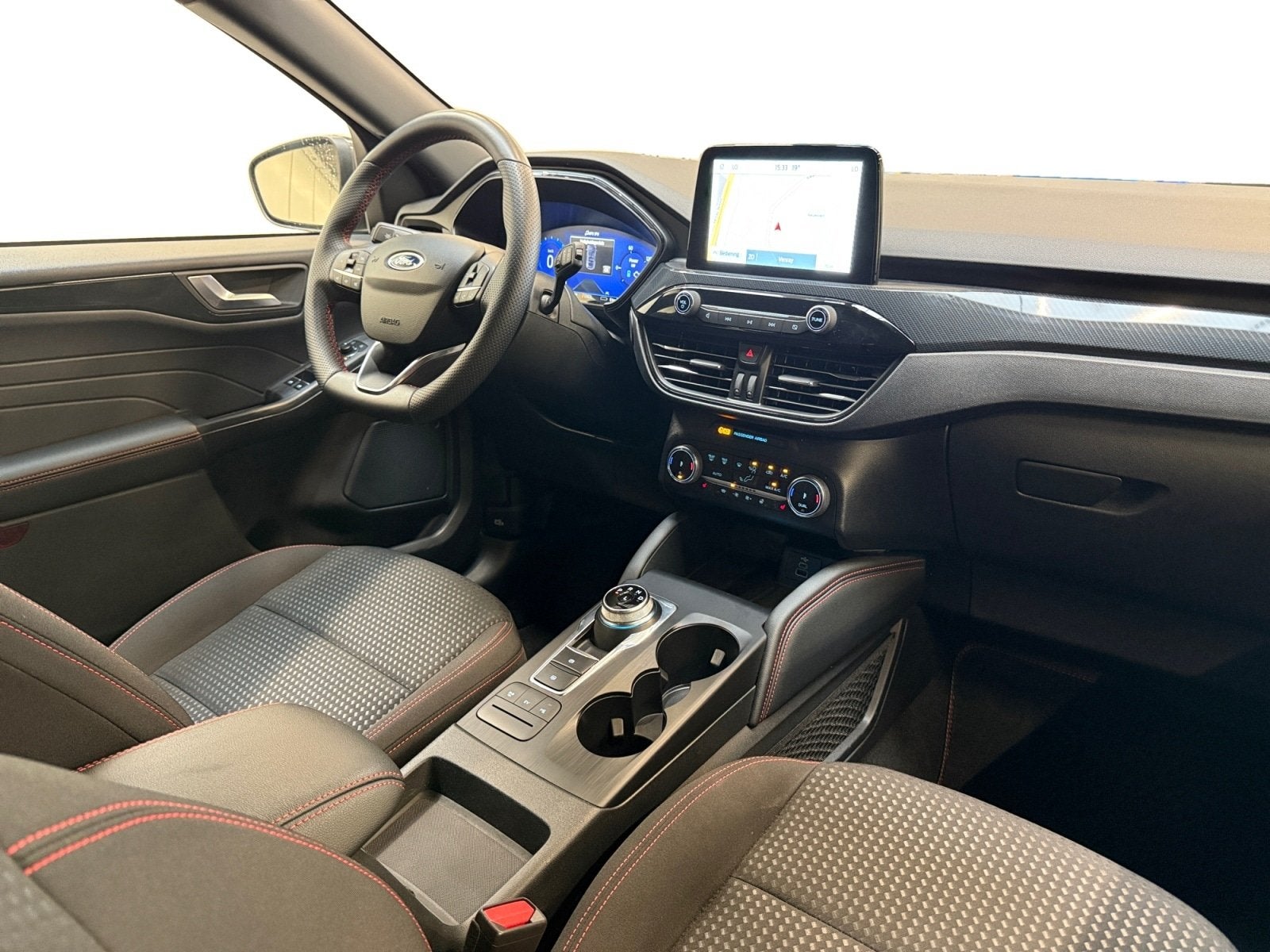 Ford Kuga 2.5 PHEV ST-Line I Winterpakket I Camera I Cruise, Auto's, Ford, Automaat, Lichtsensor, Stof, Gebruikt