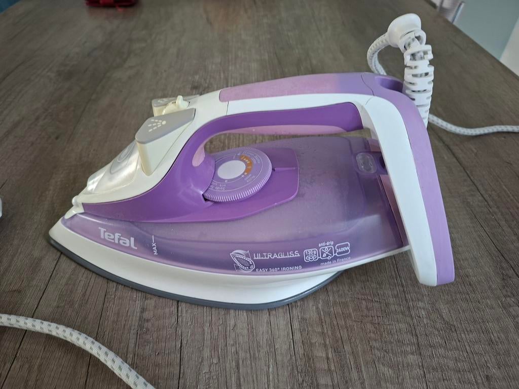 Tefal stoomstrijkijzer, Witgoed en Apparatuur, Strijkijzers en Strijkplanken, Ophalen, Gebruikt