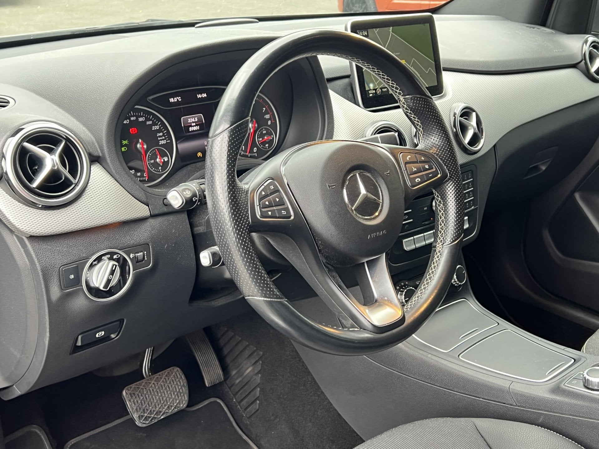 Mercedes-Benz B-Klasse 180 Ambition | Navi | Camera | Trekha, Auto's, 1325 kg, Gebruikt, Euro 6, 4 cilinders