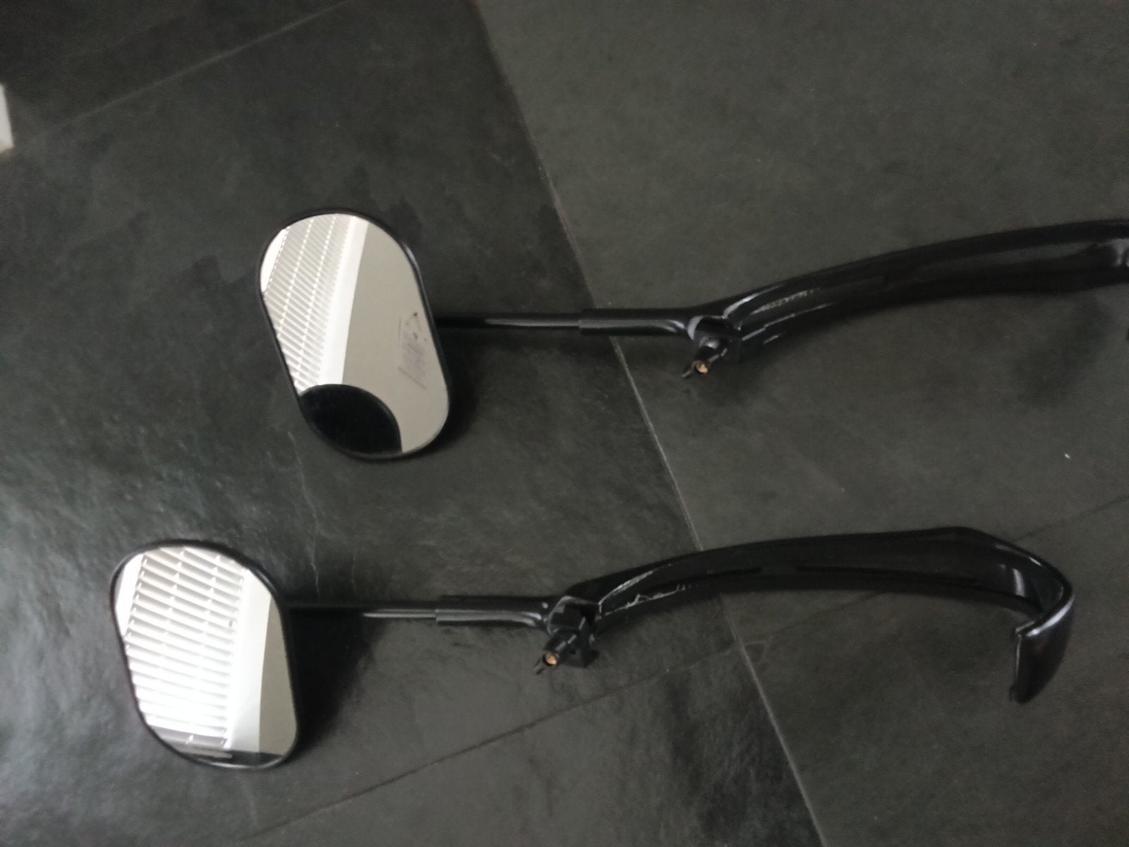 Emuk spiegels voor Mazda CX5 (2021-2025), Ophalen