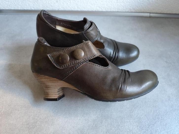 Wolky leren pumps 39 zgan, Kleding | Dames, Schoenen, Nieuw, Ophalen of Verzenden, Groen, Wolky