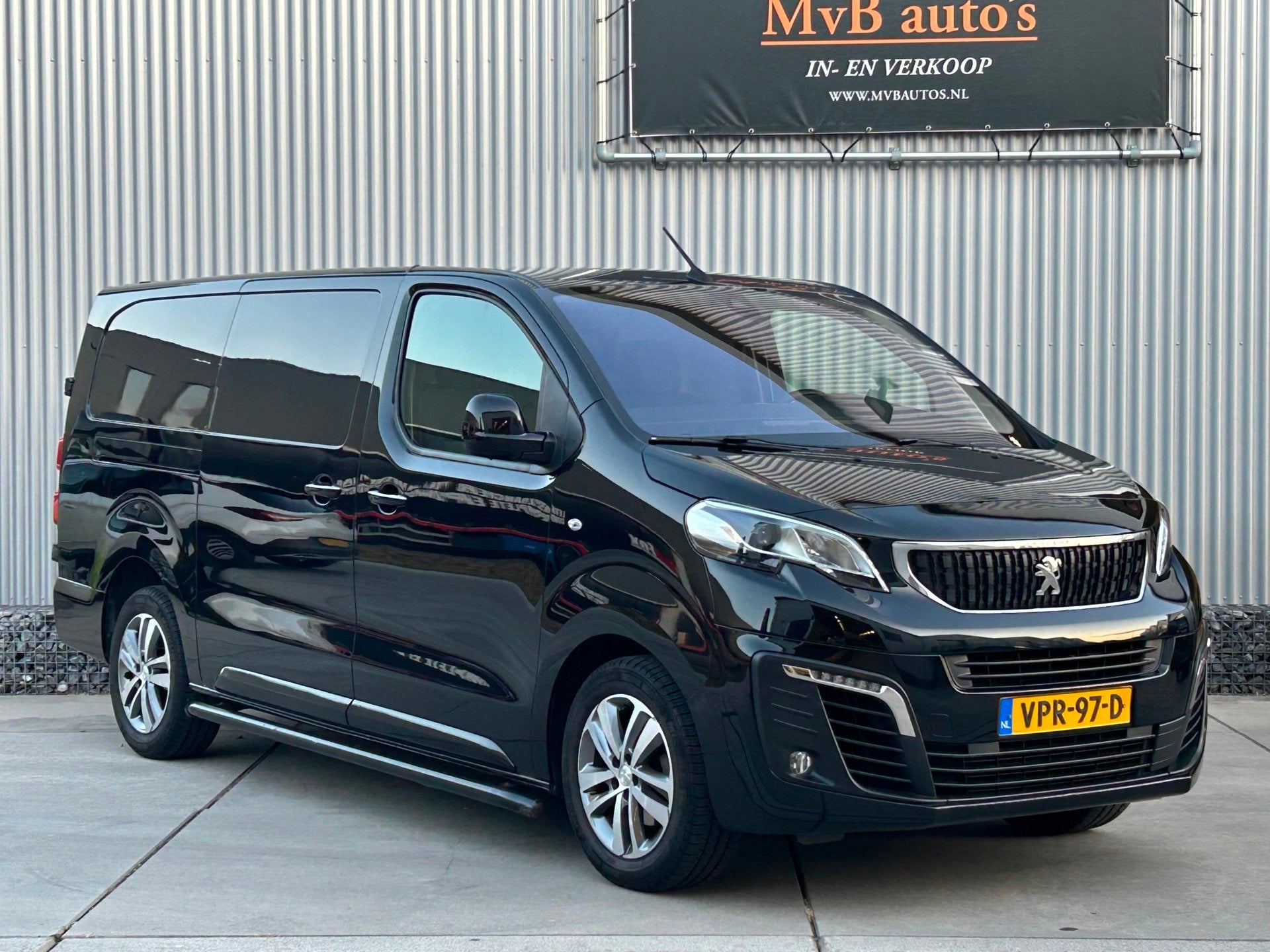 Peugeot Expert 2.0 BlueHDI 180 Long Asphalt Automaat, Trekha, Auto's, Stof, Gebruikt, Euro 6, 4 cilinders