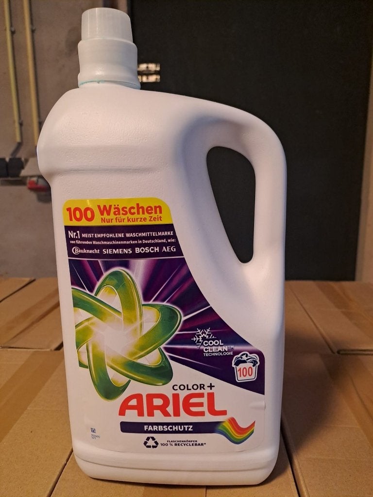 Te koop Ariël vloeibaar wasmiddel, Ophalen