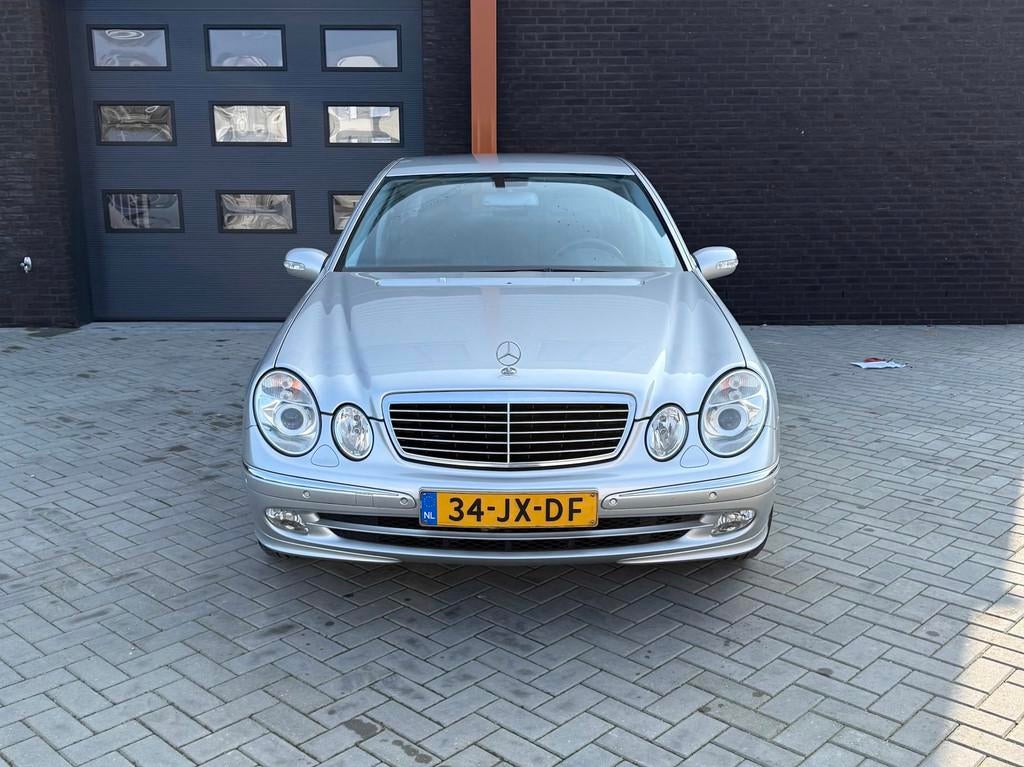 Mercedes-Benz E-klasse 240 Avantgarde | 2002 | 1e Eig. | NL, Automaat, Achterwielaandrijving, Gebruikt, Zwart