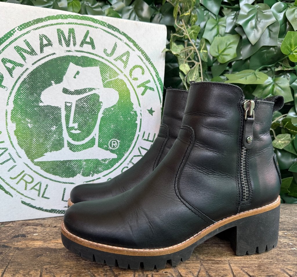 Bijna Nieuwe laarsjes van Panama Jack maat 40, Zwart, Lage of Enkellaarzen, Ophalen of Verzenden, Zo goed als nieuw