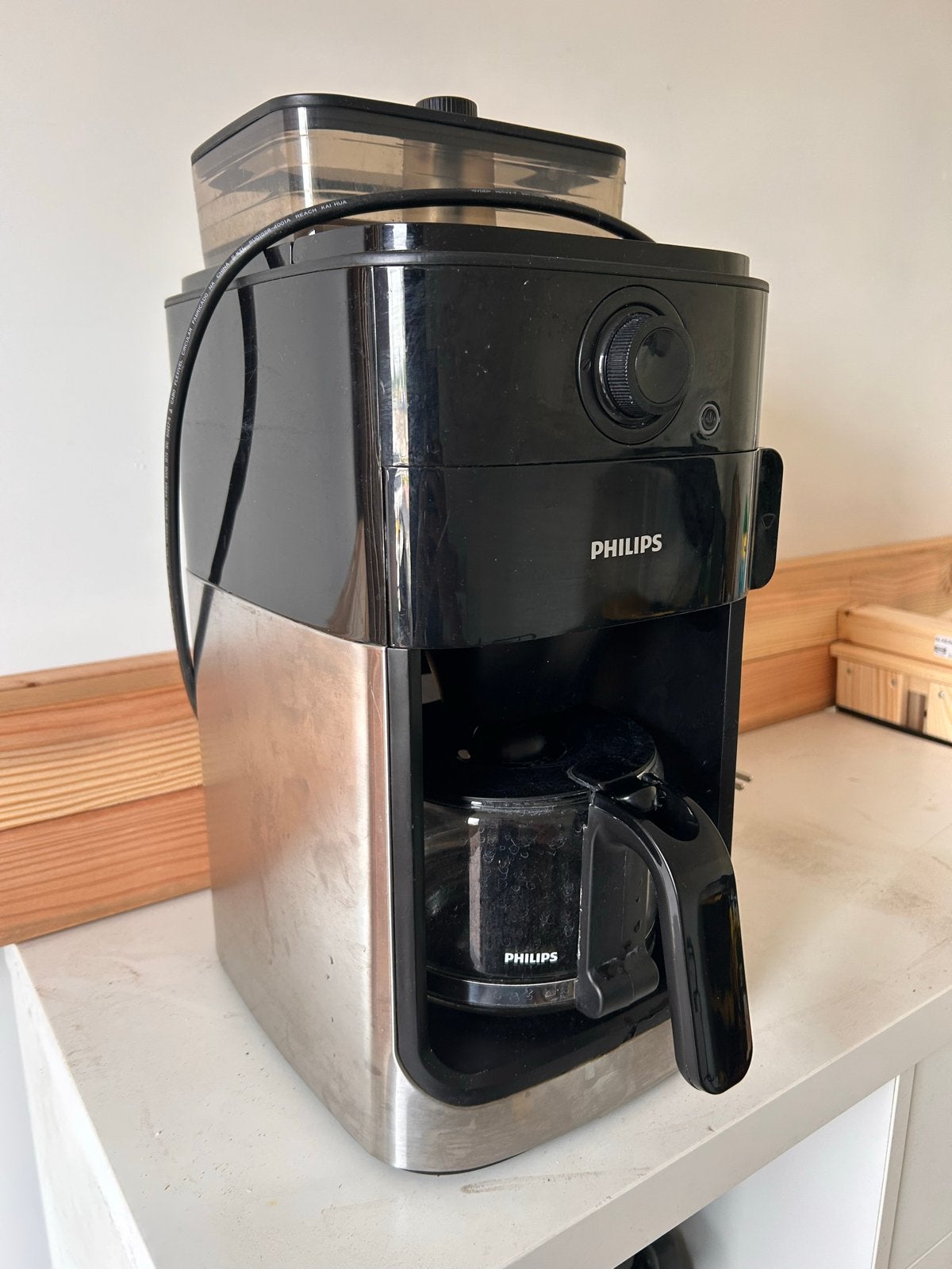 Philips Filterkoffiemachine - Zwart/RVS, Witgoed en Apparatuur, Gebruikt, 10 kopjes of meer, Koffiemachine, Gemalen koffie