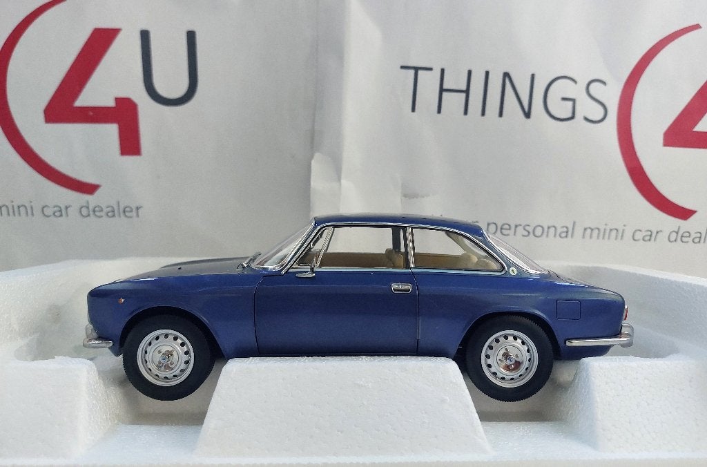 Norev 1:18 Alfa Romeo 2000 GTV 1973 blauw metallic nieuw, Ophalen of Verzenden, Nieuw, Auto, Norev