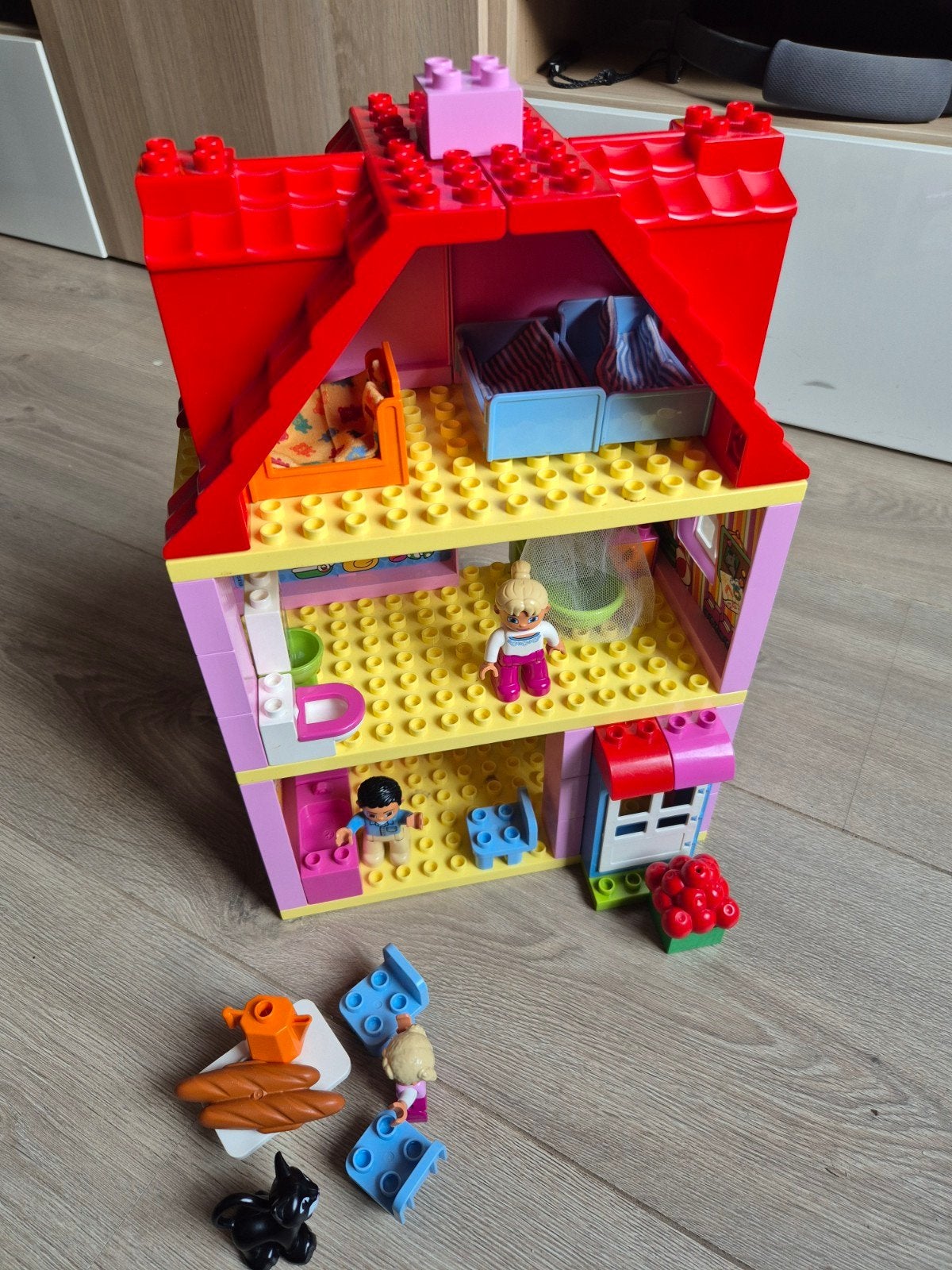 Lego Duplo Poppenhuis met figuren en accessoires, Gebruikt, Ophalen of Verzenden, Inclusief minifiguren, Duplo