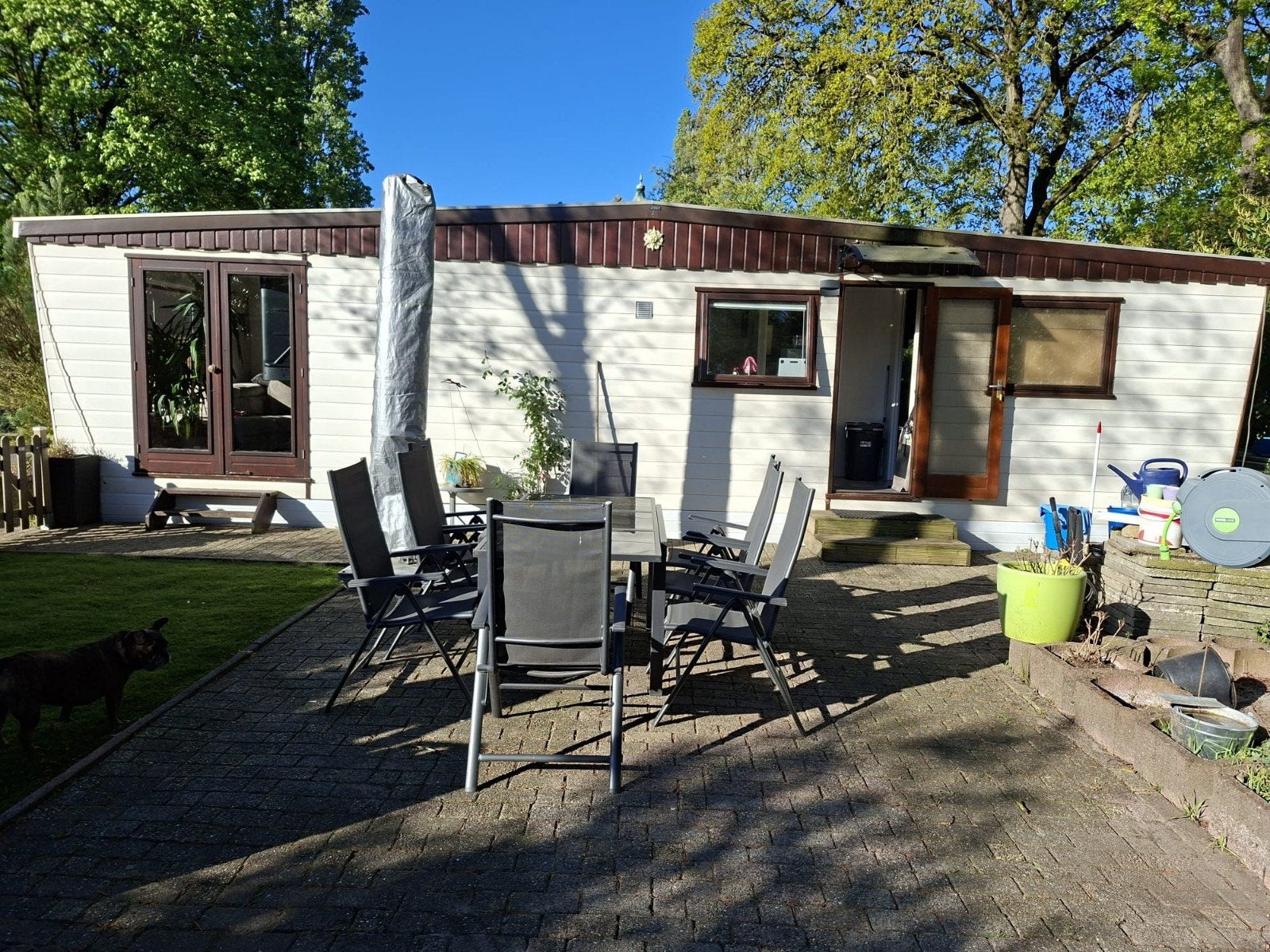 gerenoveerde chalet, Caravans en Kamperen, Stacaravans