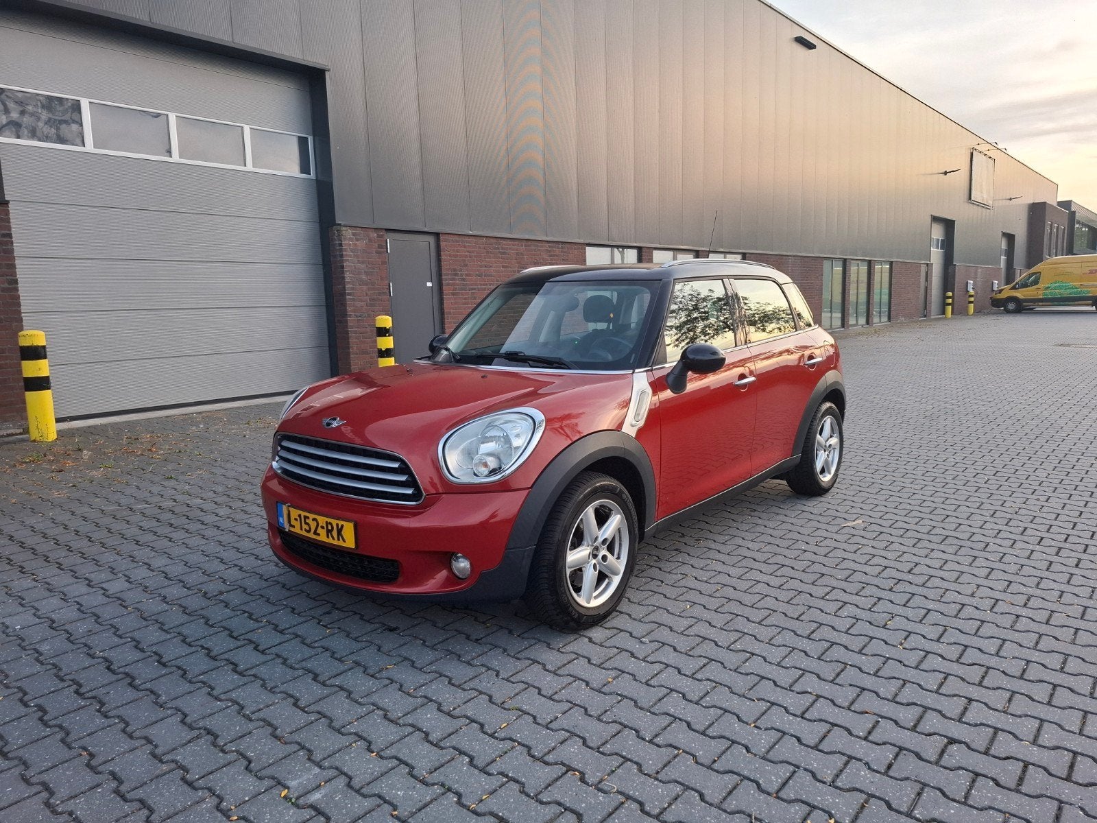 Mini Countryman 1.6 Cooper 2013 Rood, Auto's, Voorwielaandrijving, 122 pk, Bedrijf, SUV of Terreinwagen