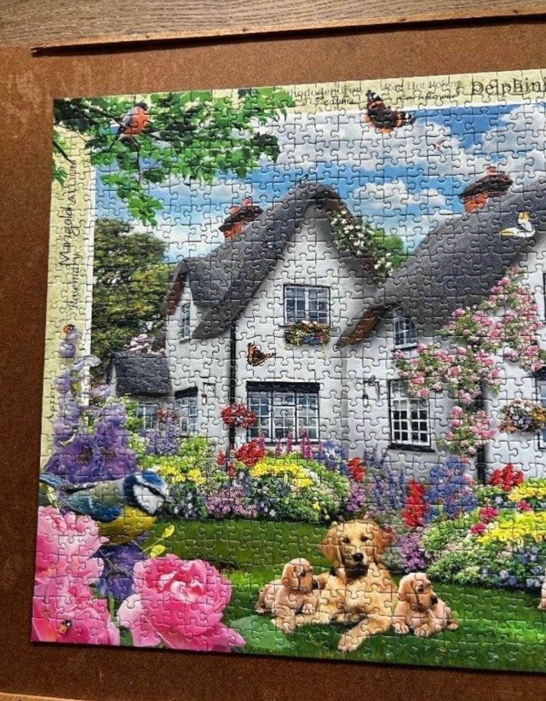 Mooie puzzel huis met honden, Ophalen, 500 t/m 1500 stukjes, Zo goed als nieuw, Rubik's of 3D-puzzel