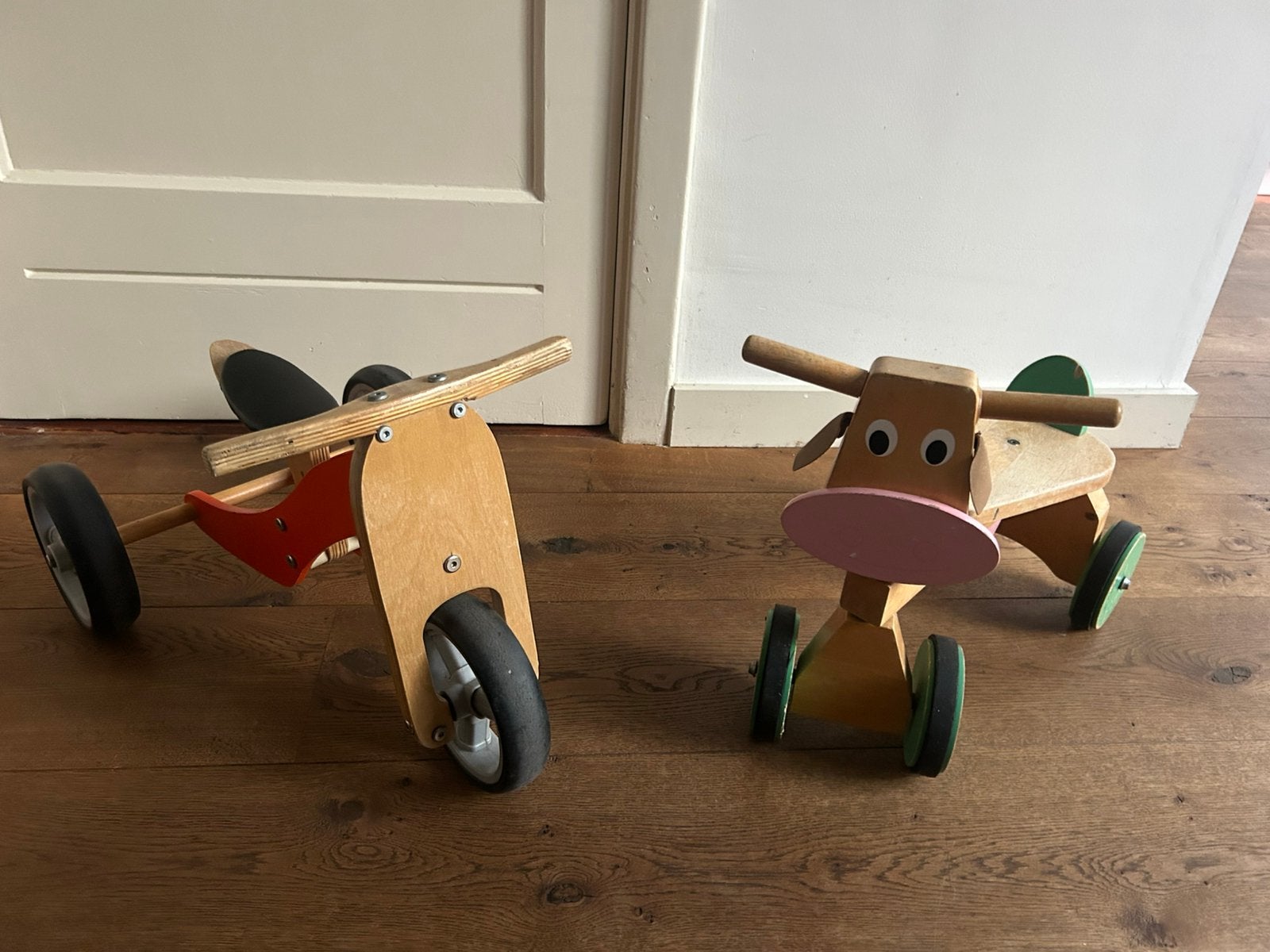 Houten loopfiets en houten loopkoe, Ophalen, Gebruikt, Overige merken