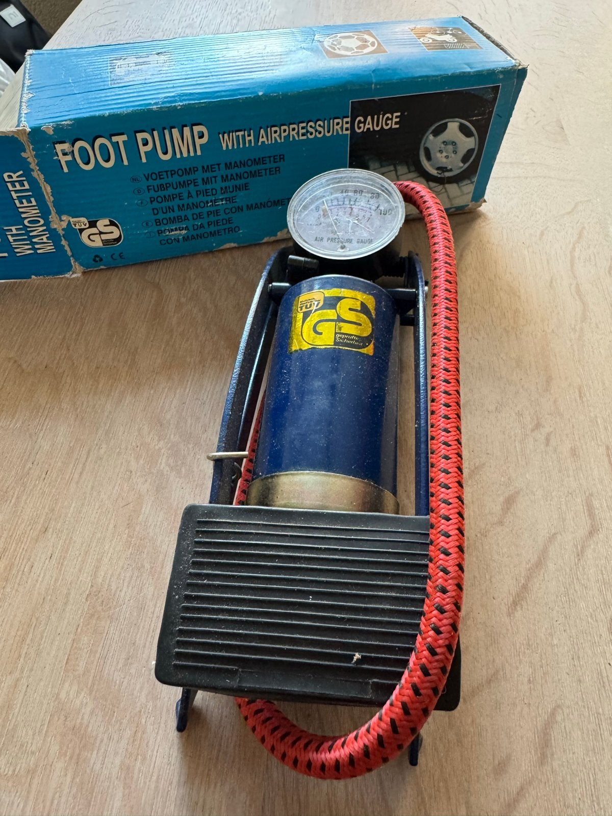Voetpomp met manometer - GS, Ophalen of Verzenden, Gebruikt