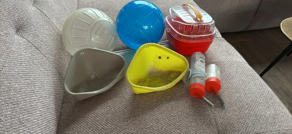 Diverse hamsterspullen, Dieren en Toebehoren, Ophalen, Zo goed als nieuw