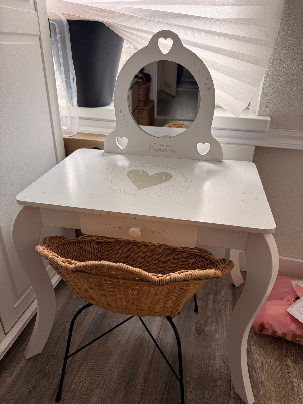 Kaptafel voor kinderen met spiegel en stoeltje, Ophalen, Minder dan 50 cm, Gebruikt, Minder dan 100 cm