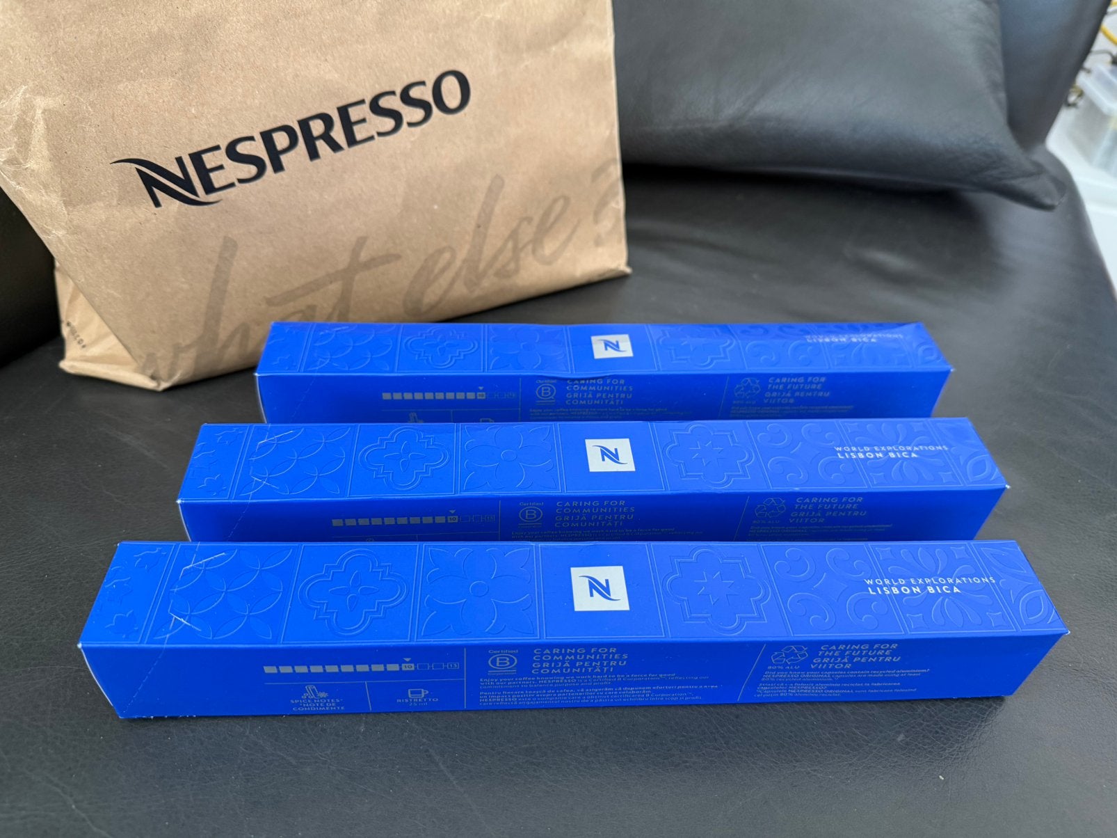 Nespresso Lisbon Bica koffiecups limited edition, Ophalen, Koffiemachine