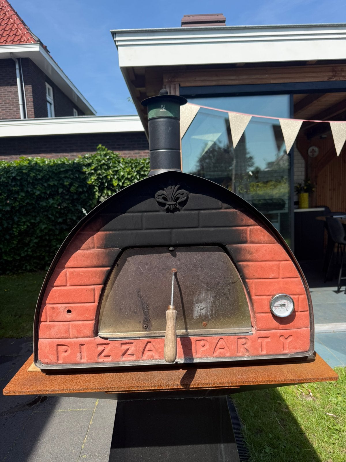 Pizza Party Jolly italiaanse houtgestooke pizzaoven, Ophalen, Gebruikt, 3832 LE, Pizza Party Ovens Benelux