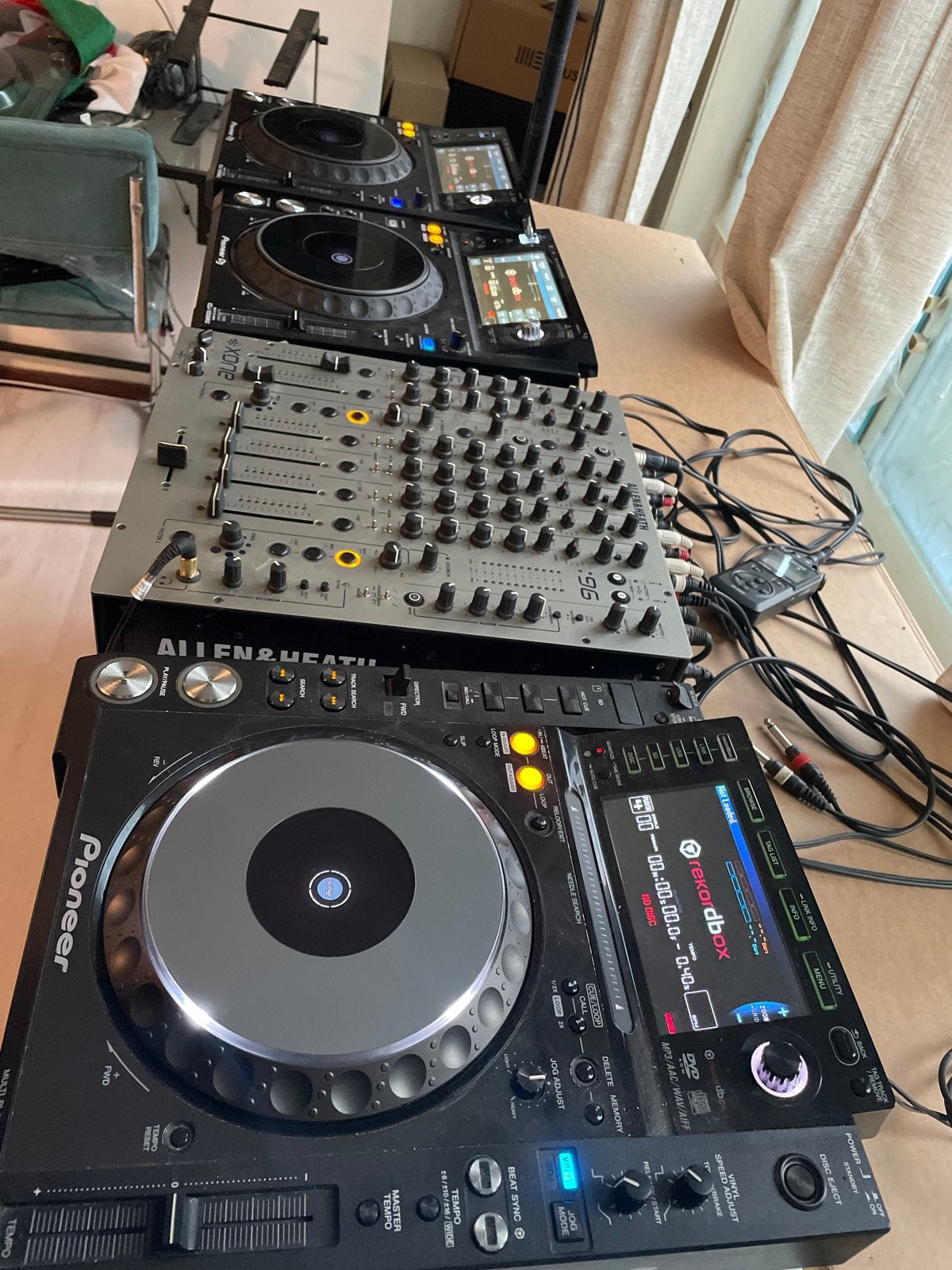Complete DJ-set: XDJ-1000MK2, CDJ-2000NXS, Xone:96, Muziek en Instrumenten, Dj-sets en Draaitafels, Ophalen, Zo goed als nieuw