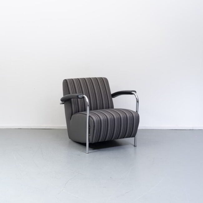Leolux Scylla Laag Fauteuil Zwart/Grijs Gestreept Stof, Niet ingevuld, Zo goed als nieuw, Niet ingevuld, Niet ingevuld