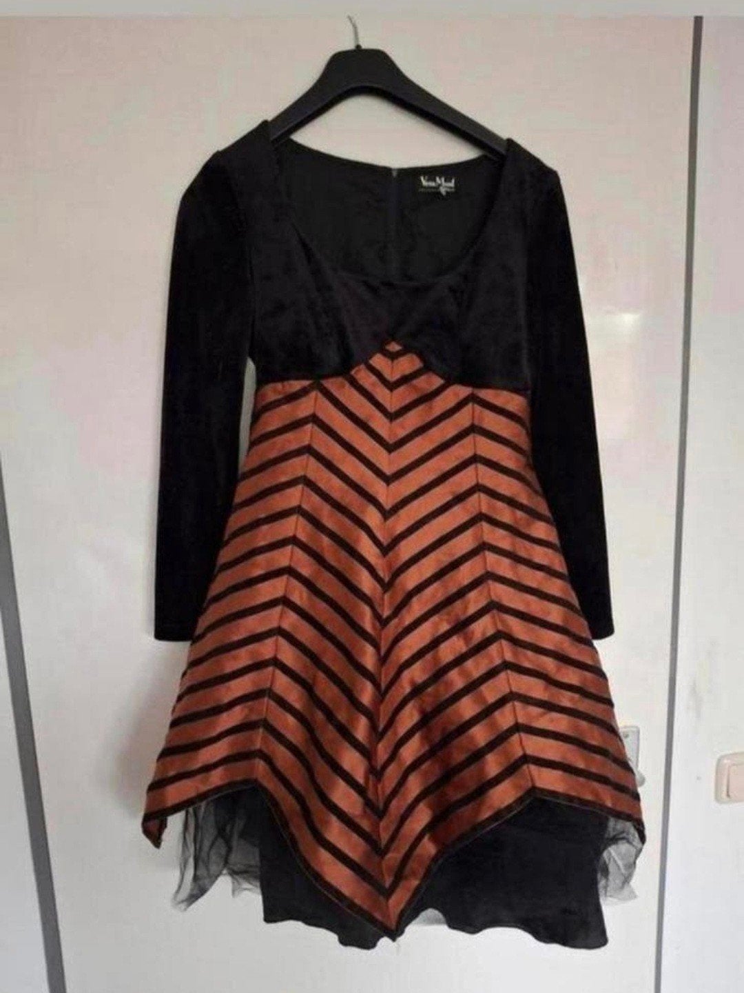 Nieuw jurk  vera mont maat 36, Kleding | Dames, Ophalen of Verzenden, Nieuw, Beige