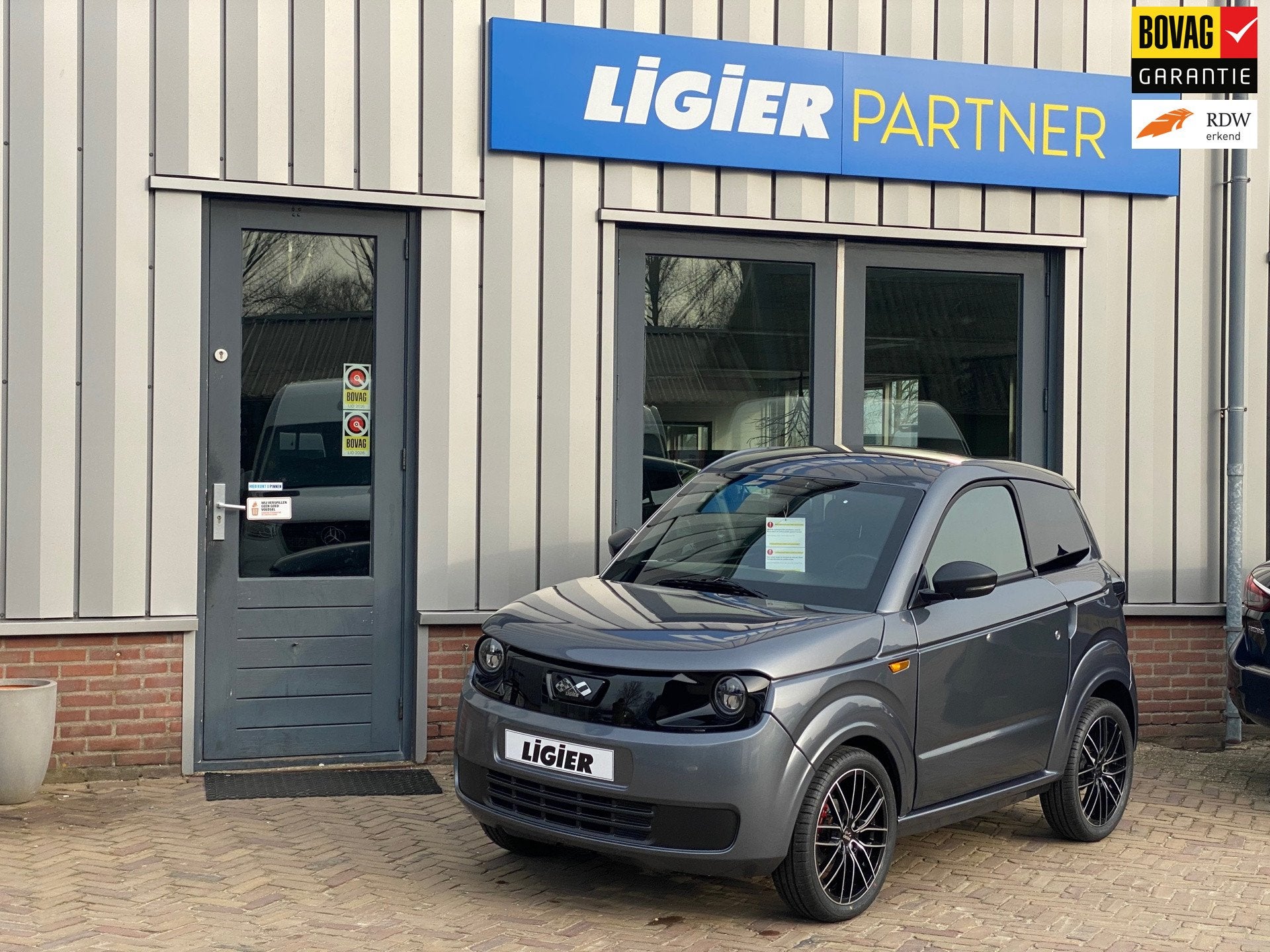 Ligier Brommobiel Myli IDEAL EDITION DIESEL NIEUW 16'LMV/AUD, Gebruikt, Info@ligiergroup.be, Koolmijnlaan 142
3582  Beringen, Ligier