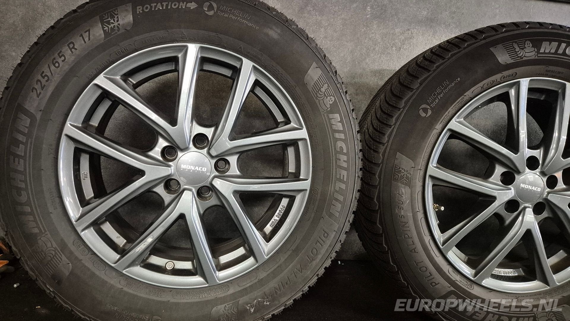 17 inch Ford Kuga Hybrid Monaco velgen winterbanden, Auto-onderdelen, Gebruikt, -, -, Banden en Velgen