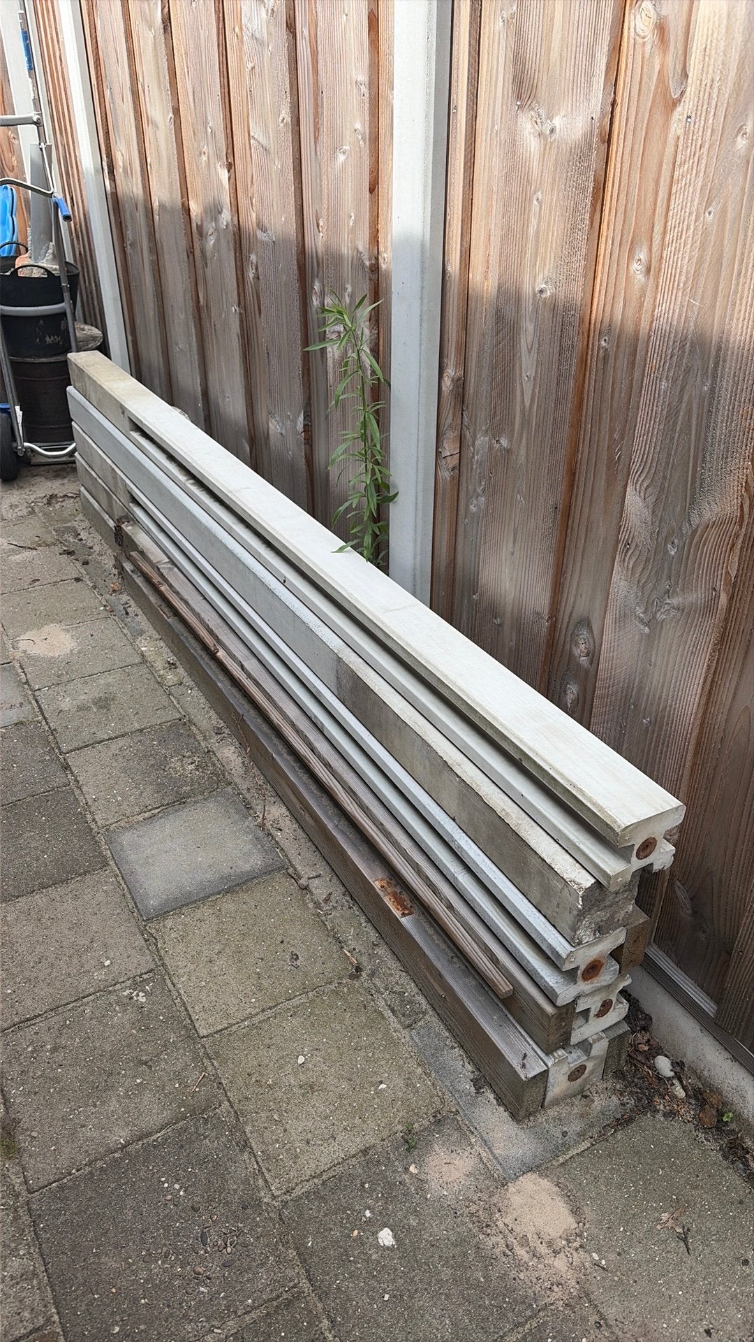Schutting palen gratis, Ophalen, Minder dan 3 meter, Hout, 1 tot 2 meter
