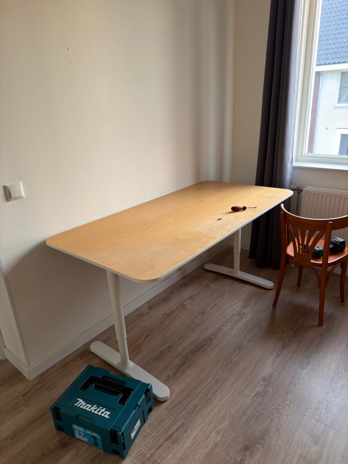 Gratis bureau, Huis en Inrichting, Ophalen, Gebruikt, Hout, Bruin